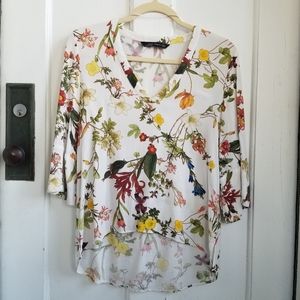 Zara Woman Vneck Floral Print Blouse, Sz M